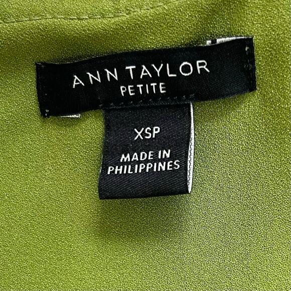 Ann Taylor Green Lace Sleeveless Peplum Two-Piece Set - Picture 12 of 13